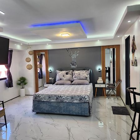 Condo Azur Suites B207 Near Airport, Netflix, Stylish, Cozy With Swimming Pool 麦克坦 外观 照片